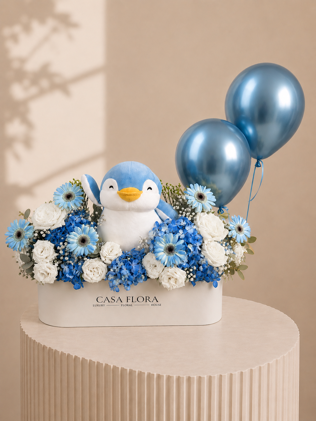 The Little Penguin Welcome 🐧🩵 XL Box